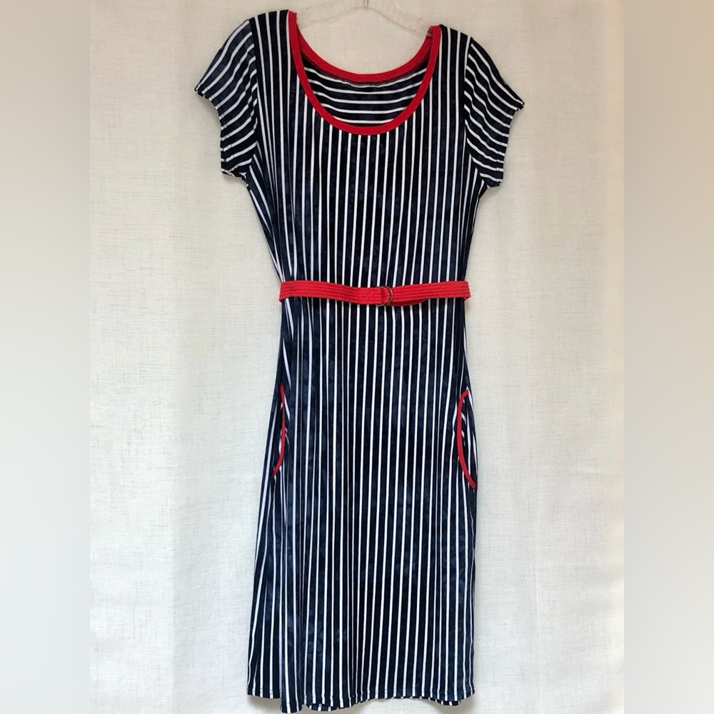 Elegant dress,navy blue/white striped,red belt & piping.Side pockets.Size M.